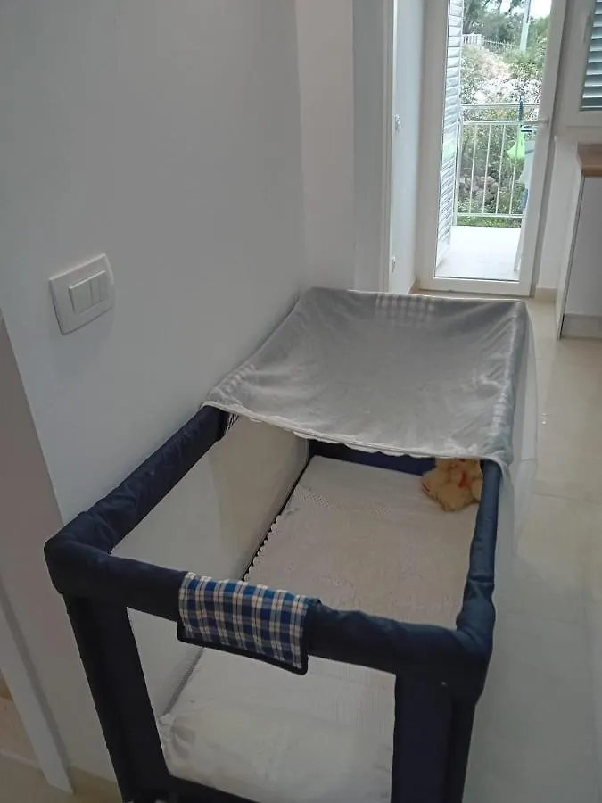 Apartment By Villa Anka Okrug Gornji Trogir