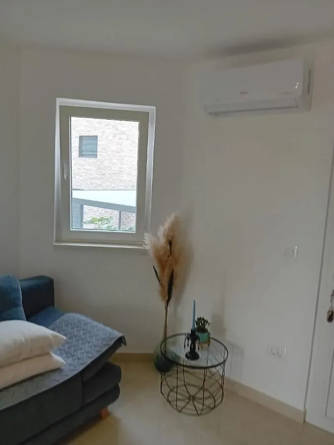Apartment By Villa Anka Okrug Gornji Trogir Kroatien