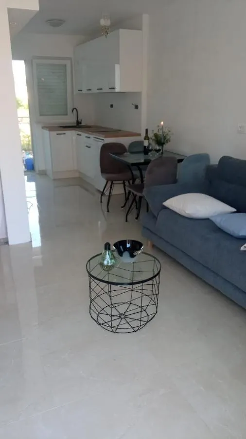 Apartment By Villa Anka Okrug Gornji Trogir