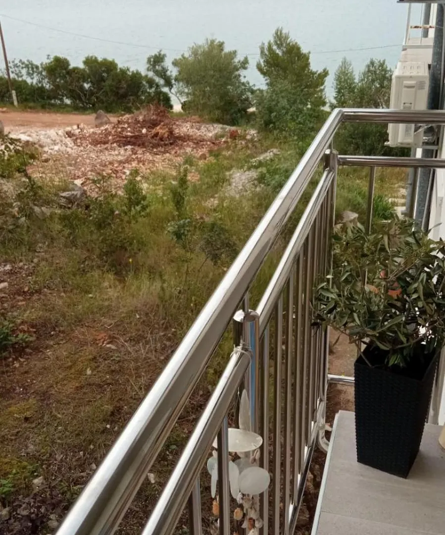 Apartment By Villa Anka Okrug Gornji Trogir 0*,