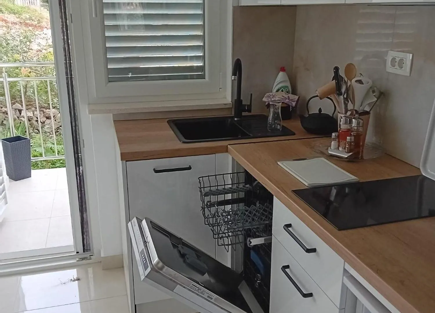 Apartment By Villa Anka Okrug Gornji Trogir